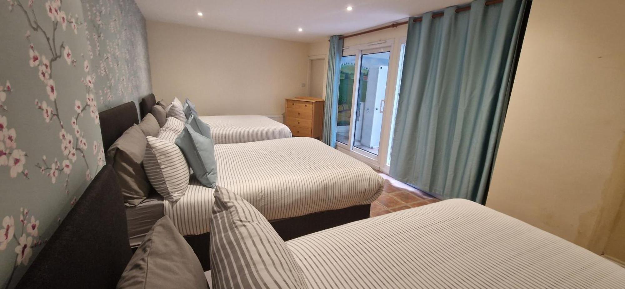 The Copper Fields Appartement Londen Buitenkant foto