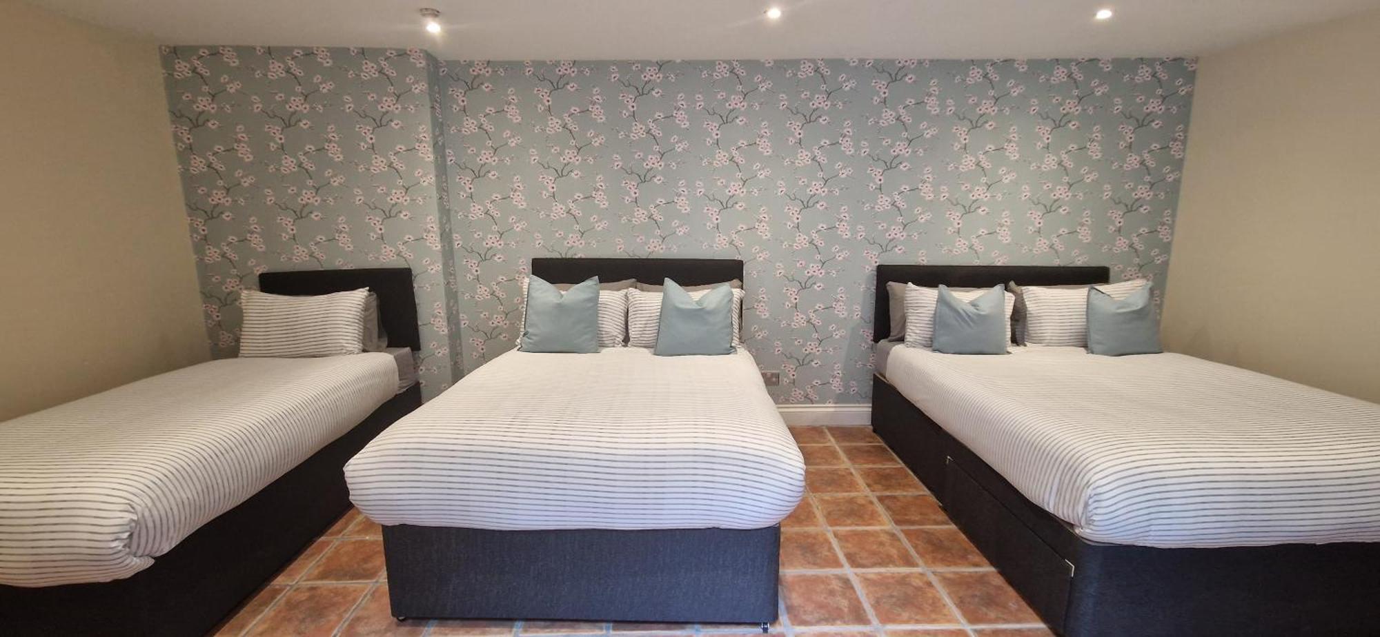 The Copper Fields Appartement Londen Buitenkant foto