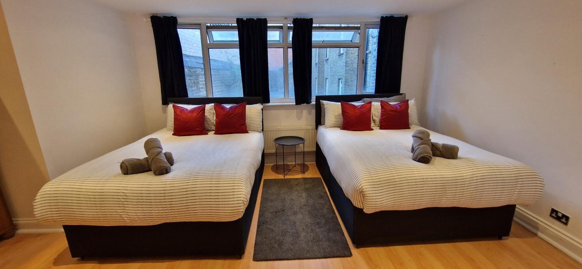 The Copper Fields Appartement Londen Buitenkant foto