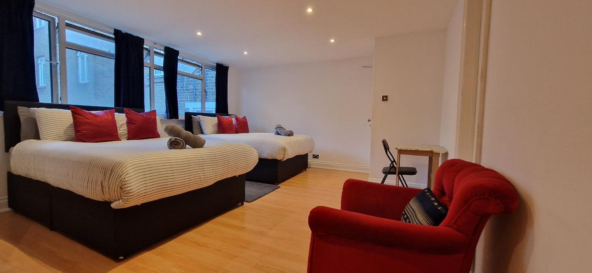 The Copper Fields Appartement Londen Buitenkant foto