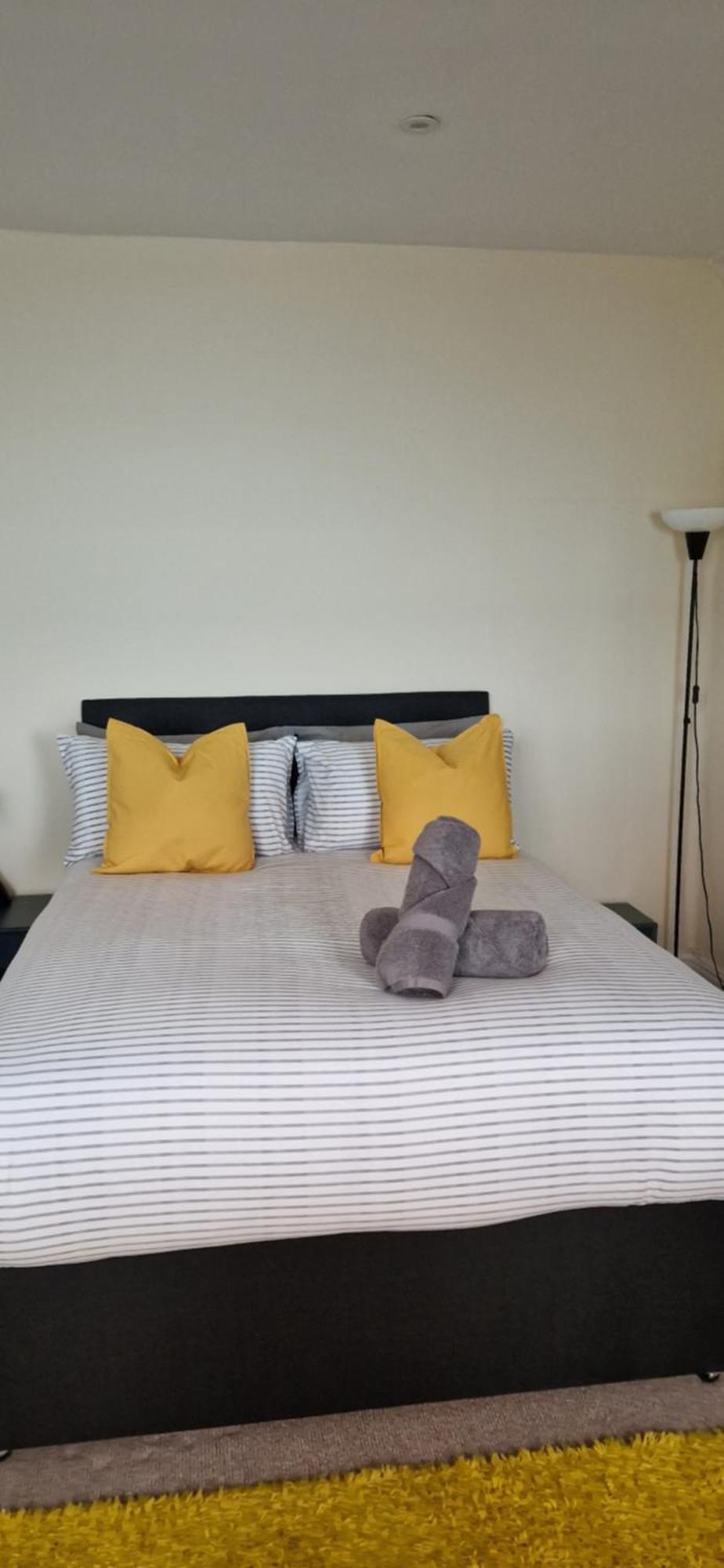 The Copper Fields Appartement Londen Buitenkant foto