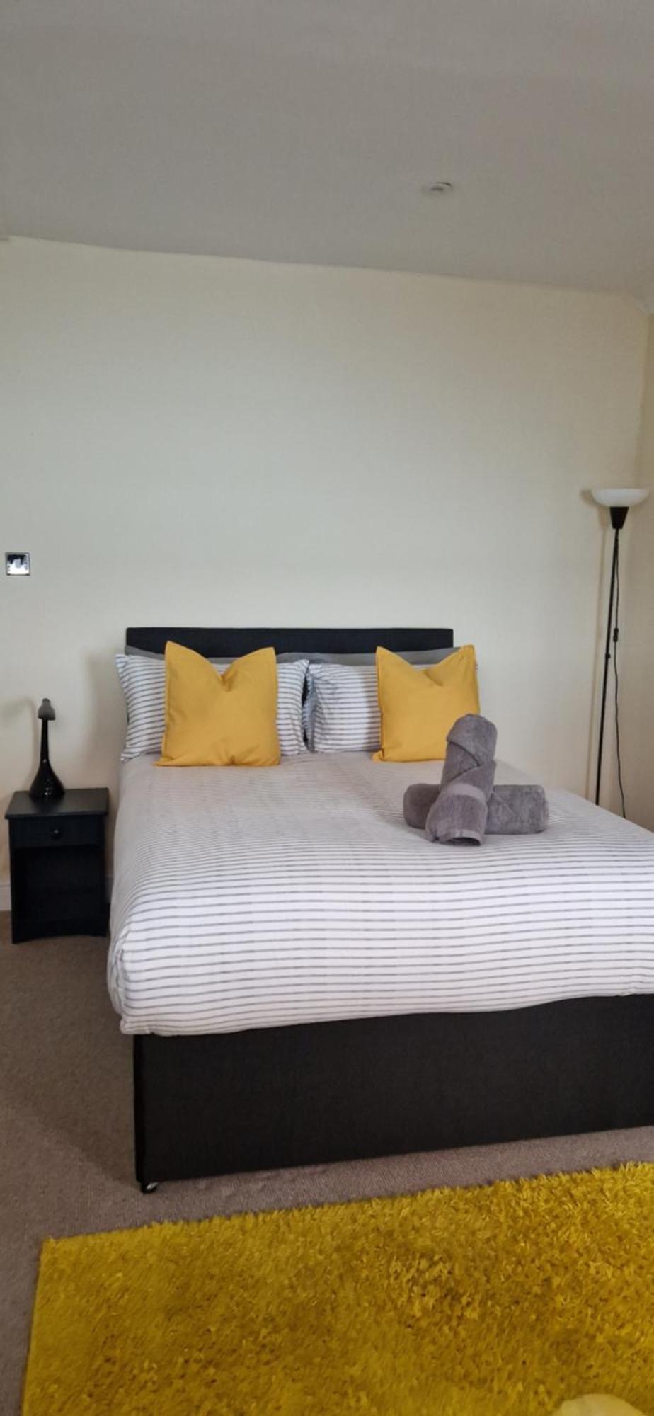 The Copper Fields Appartement Londen Kamer foto
